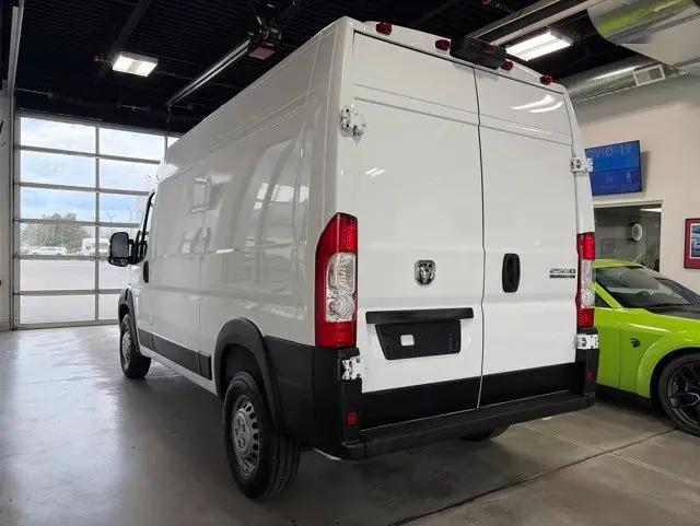2025 Ram ProMaster 2500 Cargo Van Tradesman High Roof 136" WB w/Pass Seat