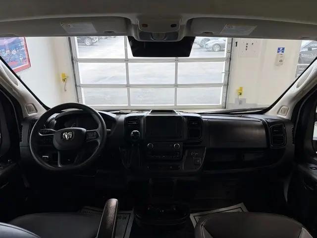 2025 Ram ProMaster 2500 Cargo Van Tradesman High Roof 136" WB w/Pass Seat