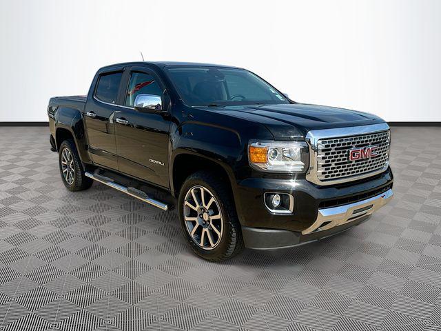 2019 GMC Canyon 4WD Denali Crew Cab Short Box's photo