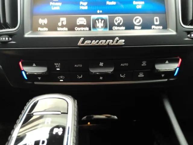 2019 Maserati Levante Standard