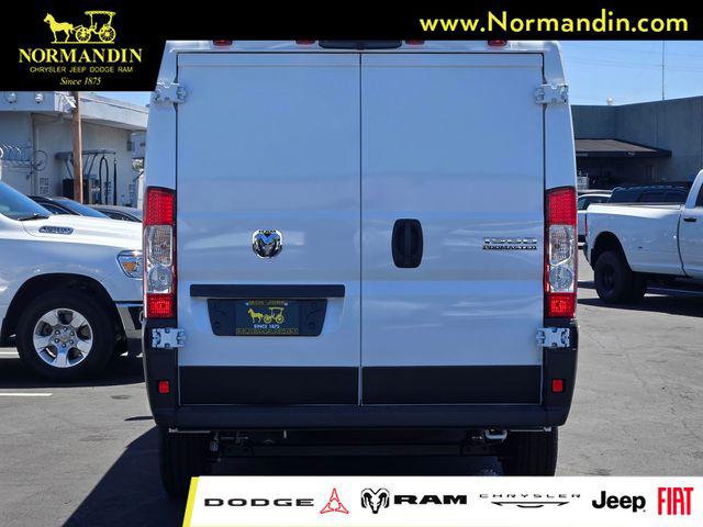 2026 Ram ProMaster Cargo Van Tradesman Low Roof 136 WB w/Pass Seat