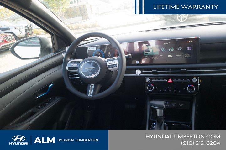 New 2026 White Hyundai SEL FWD image 20