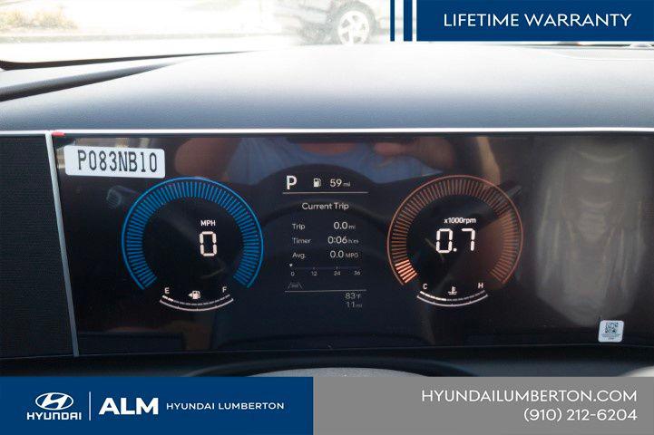 New 2026 White Hyundai SEL FWD image 30