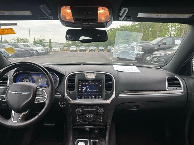 2019 Chrysler 300 Limited