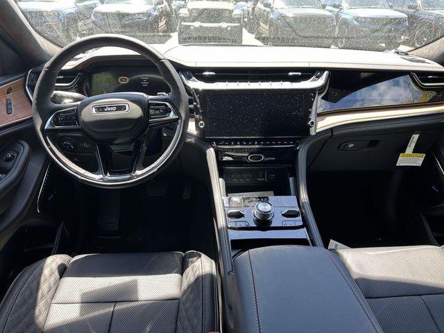 2026 Jeep Grand Cherokee GRAND CHEROKEE L SUMMIT 4X4