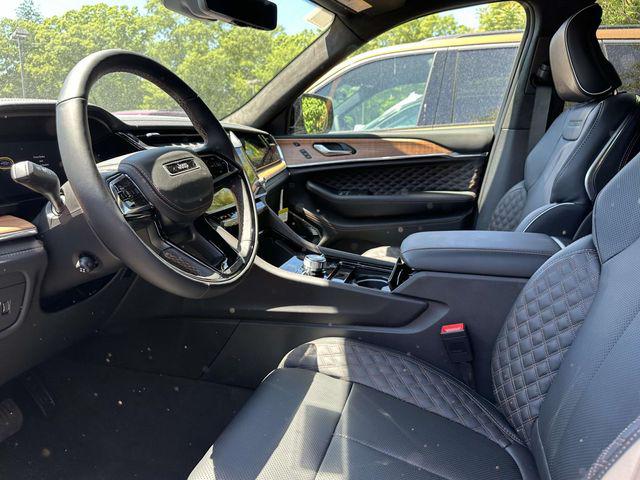 2026 Jeep Grand Cherokee GRAND CHEROKEE L SUMMIT 4X4