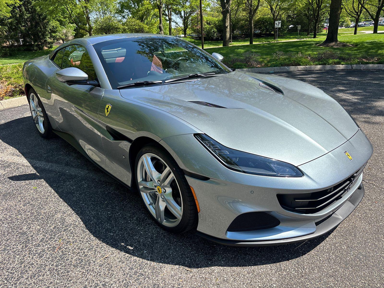 /2022 Ferrari Portofino-M