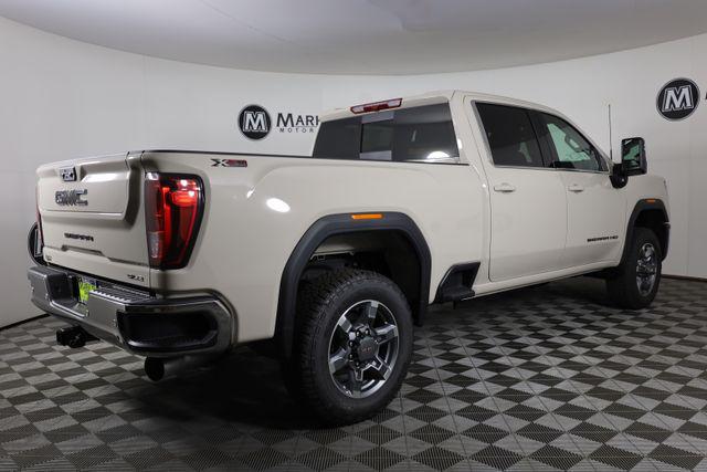 2026 GMC Sierra 2500HD Crew Cab, Standard Bed, SLE, 4WD