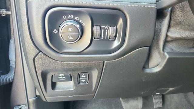 2021 Ram 1500 Limited Crew Cab 4x2 5'7" Box