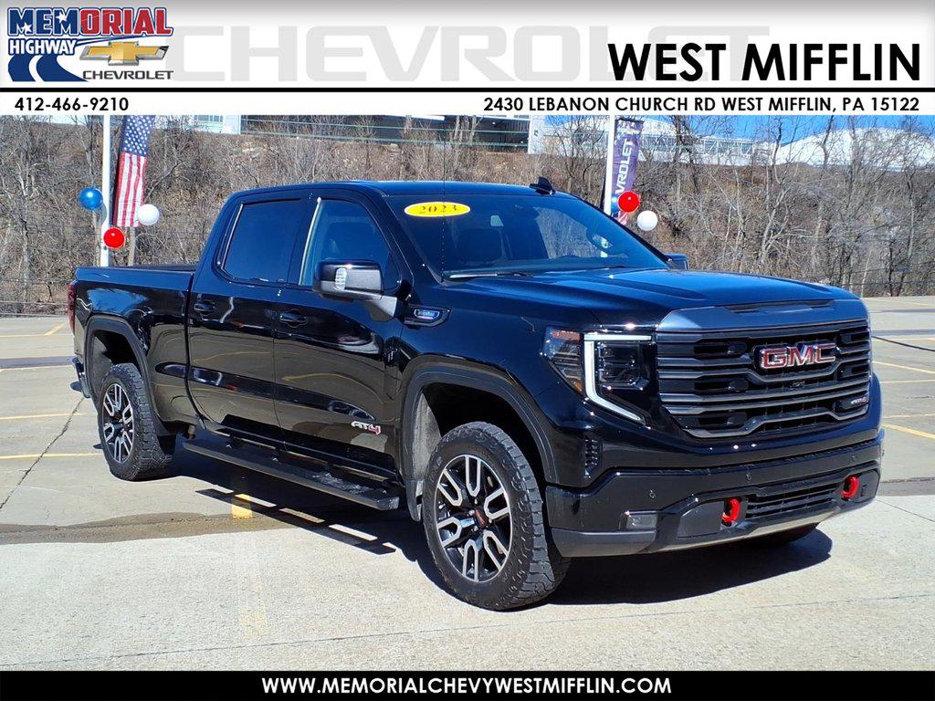 2023 GMC Sierra 1500 AT4 Crew Cab 4WD