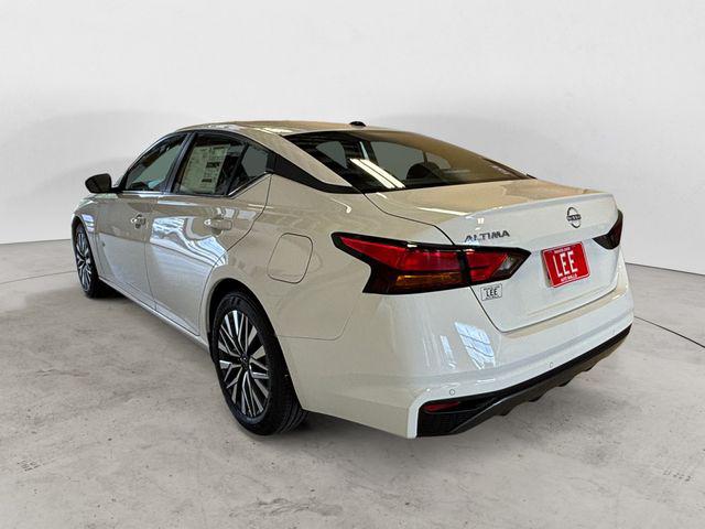 2026 Nissan Altima SV FWD