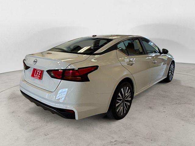 2026 Nissan Altima SV FWD