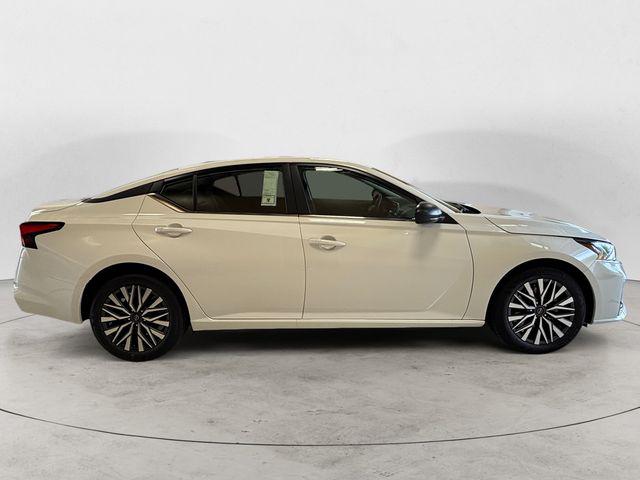 2026 Nissan Altima SV FWD