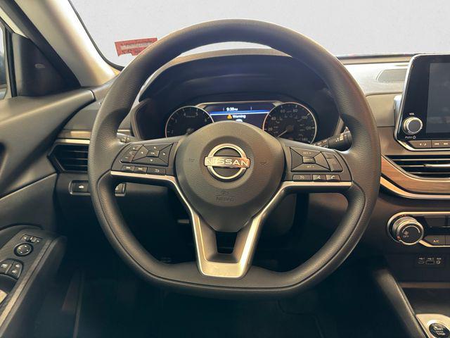 2026 Nissan Altima SV FWD