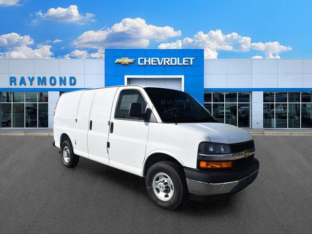 2026 Chevrolet Express Cargo Van 2500 Regular Wheelbase, WT, RWD