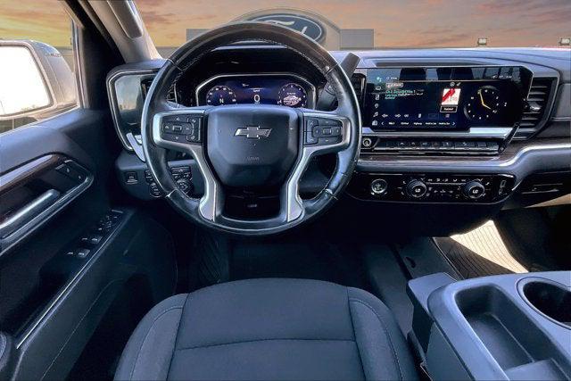 2023 Chevrolet Silverado 1500 4WD Crew Cab Standard Bed RST