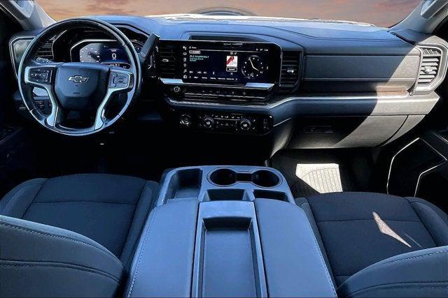 2023 Chevrolet Silverado 1500 4WD Crew Cab Standard Bed RST