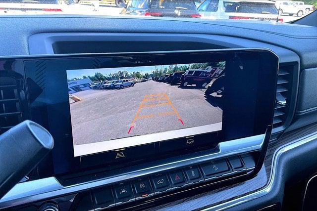 2023 Chevrolet Silverado 1500 4WD Crew Cab Standard Bed RST