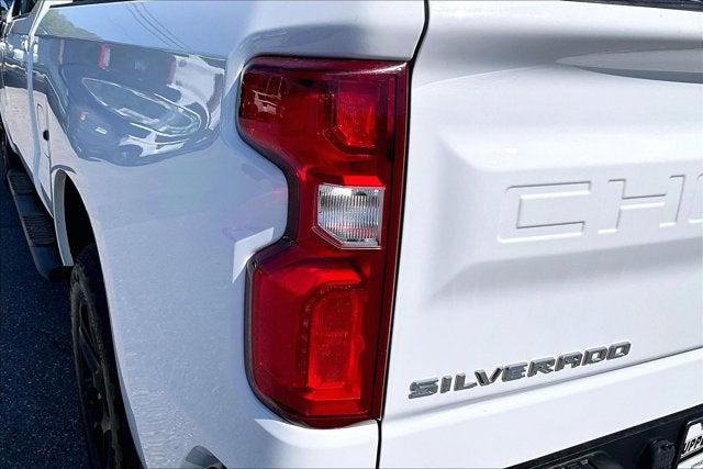 2023 Chevrolet Silverado 1500 4WD Crew Cab Standard Bed RST