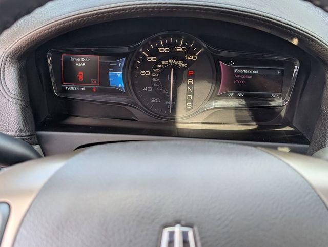 2014 Lincoln MKX Base