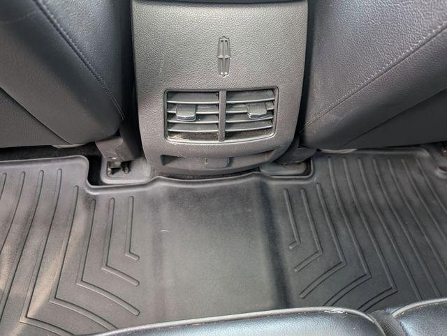 2014 Lincoln MKX Base