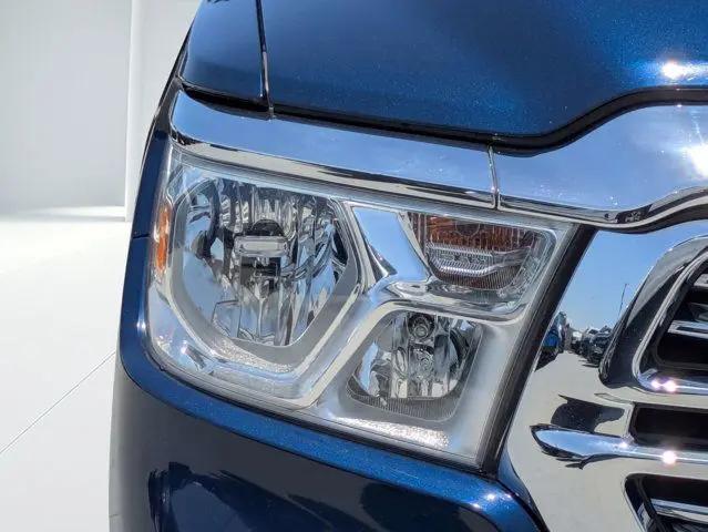 2021 Ram 1500 Big Horn Crew Cab 4x4 5'7" Box