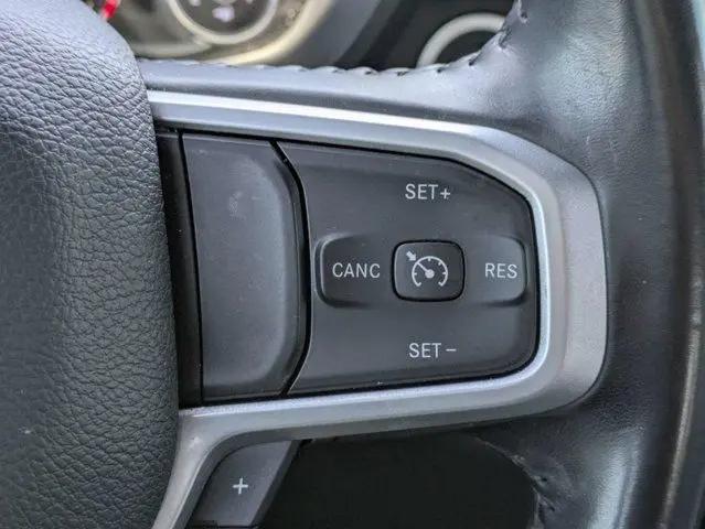 2021 Ram 1500 Big Horn Crew Cab 4x4 5'7" Box