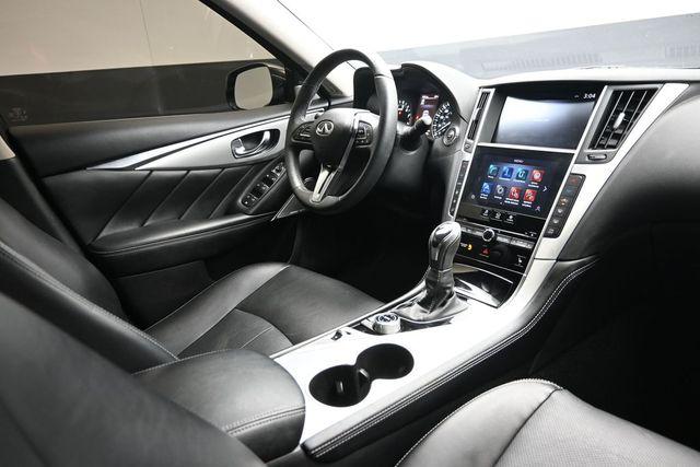 2023 INFINITI Q50 LUXE