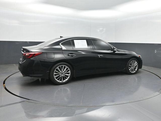 2023 INFINITI Q50 LUXE