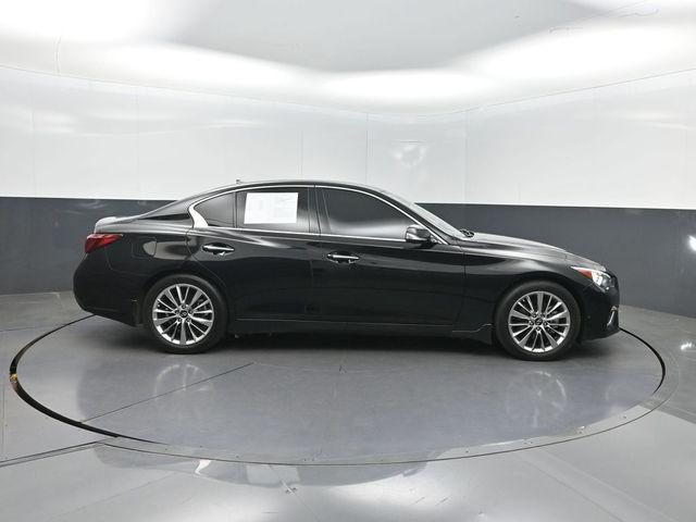 2023 INFINITI Q50 LUXE
