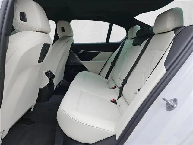 2027 BMW 5 Series 530i