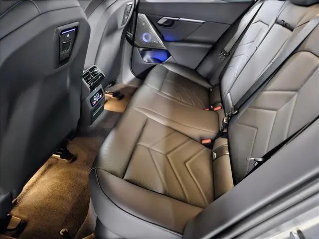 2027 BMW 5 Series 530i