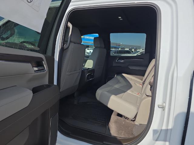 2026 GMC Sierra 1500 Crew Cab, Short Bed, SLT, 4WD