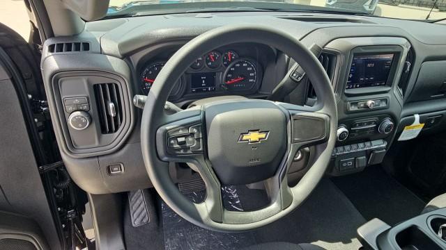 2026 Chevrolet Silverado 1500 2WD Crew Cab Short Bed Custom