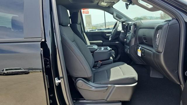 2026 Chevrolet Silverado 1500 2WD Crew Cab Short Bed Custom