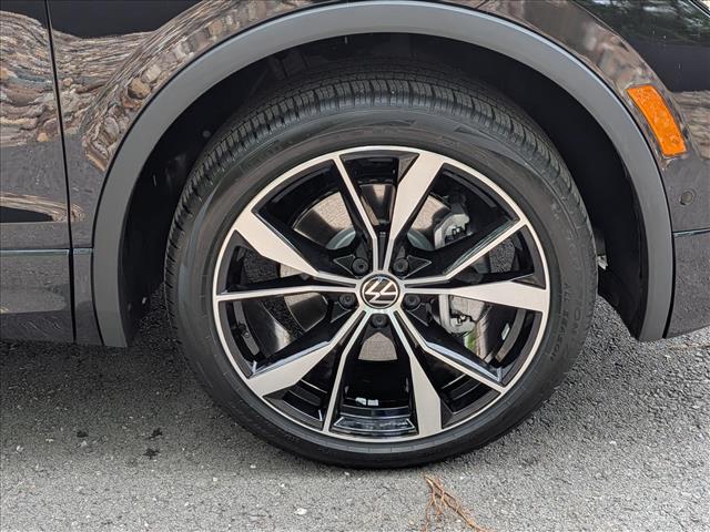 2024 Volkswagen Tiguan 2.0T SEL R-Line