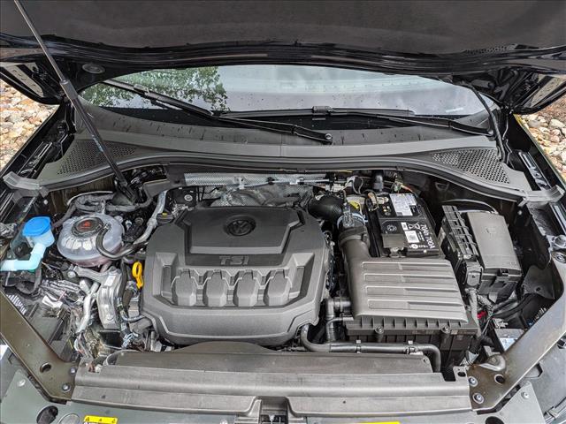 2024 Volkswagen Tiguan 2.0T SEL R-Line