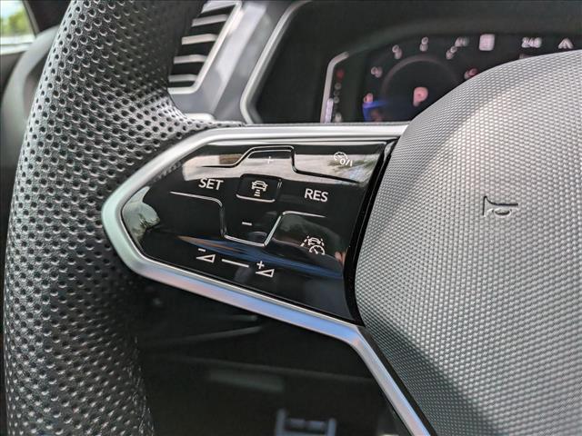 2024 Volkswagen Tiguan 2.0T SEL R-Line