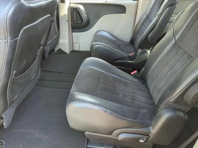 2015 Chrysler Town & Country Limited