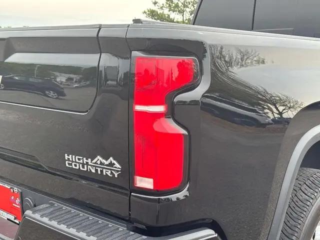 2024 Chevrolet Silverado 2500HD 4WD Crew Cab Standard Bed High Country
