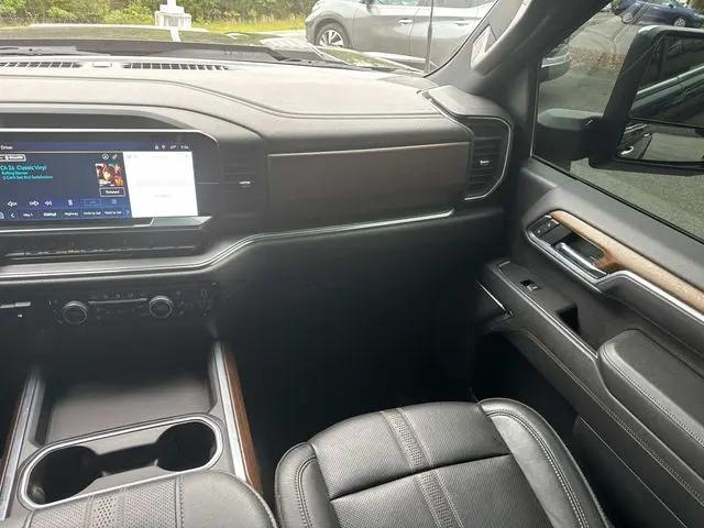 2024 Chevrolet Silverado 2500HD 4WD Crew Cab Standard Bed High Country