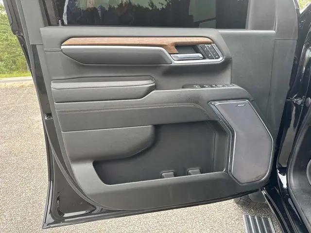 2024 Chevrolet Silverado 2500HD 4WD Crew Cab Standard Bed High Country