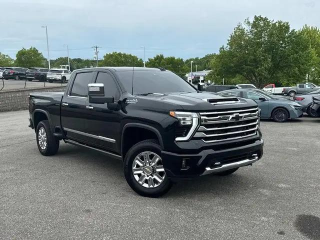 2024 Chevrolet Silverado 2500HD 4WD Crew Cab Standard Bed High Country