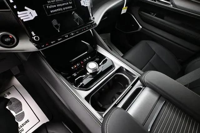 2026 Jeep Grand Wagoneer Limited Altitude 4x4