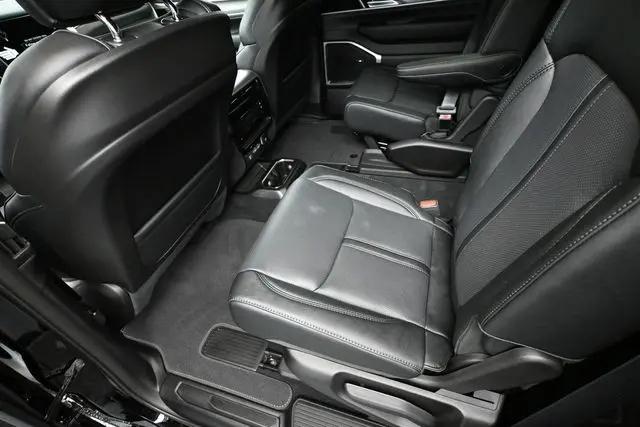 2026 Jeep Grand Wagoneer Limited Altitude 4x4