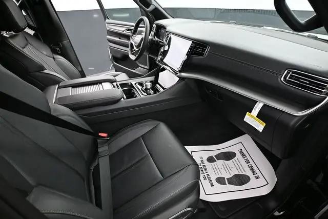 2026 Jeep Grand Wagoneer Limited Altitude 4x4