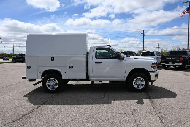 2025 RAM Ram 3500 RAM 3500 TRADESMAN REGULAR CAB 4X4 8 BOX