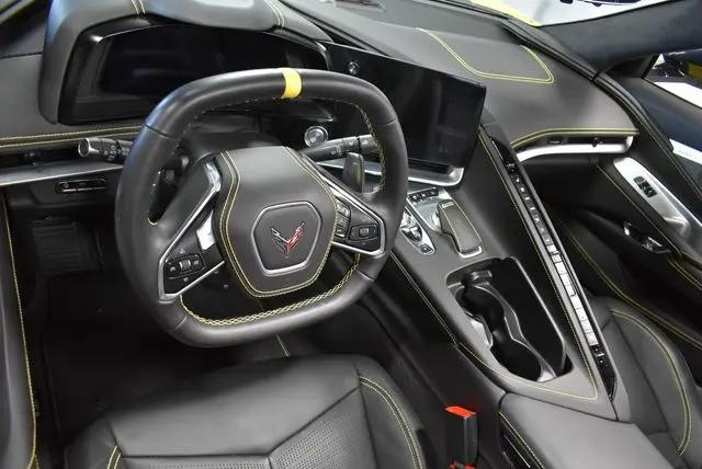 2023 Chevrolet Corvette Stingray RWD Convertible 3LT
