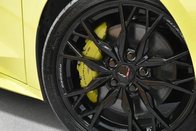 2023 Chevrolet Corvette Stingray RWD Convertible 3LT