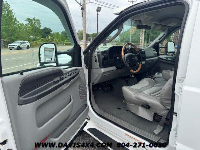 2006 Ford F-550 Hauler 4x4